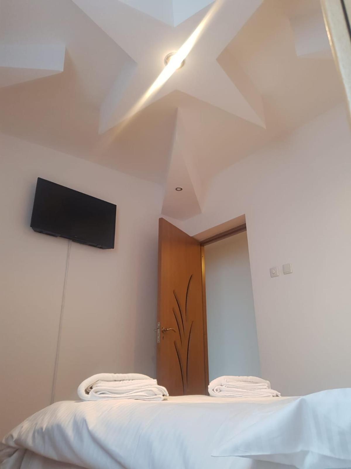Special Apartment Nadeva Suceava Dış mekan fotoğraf
