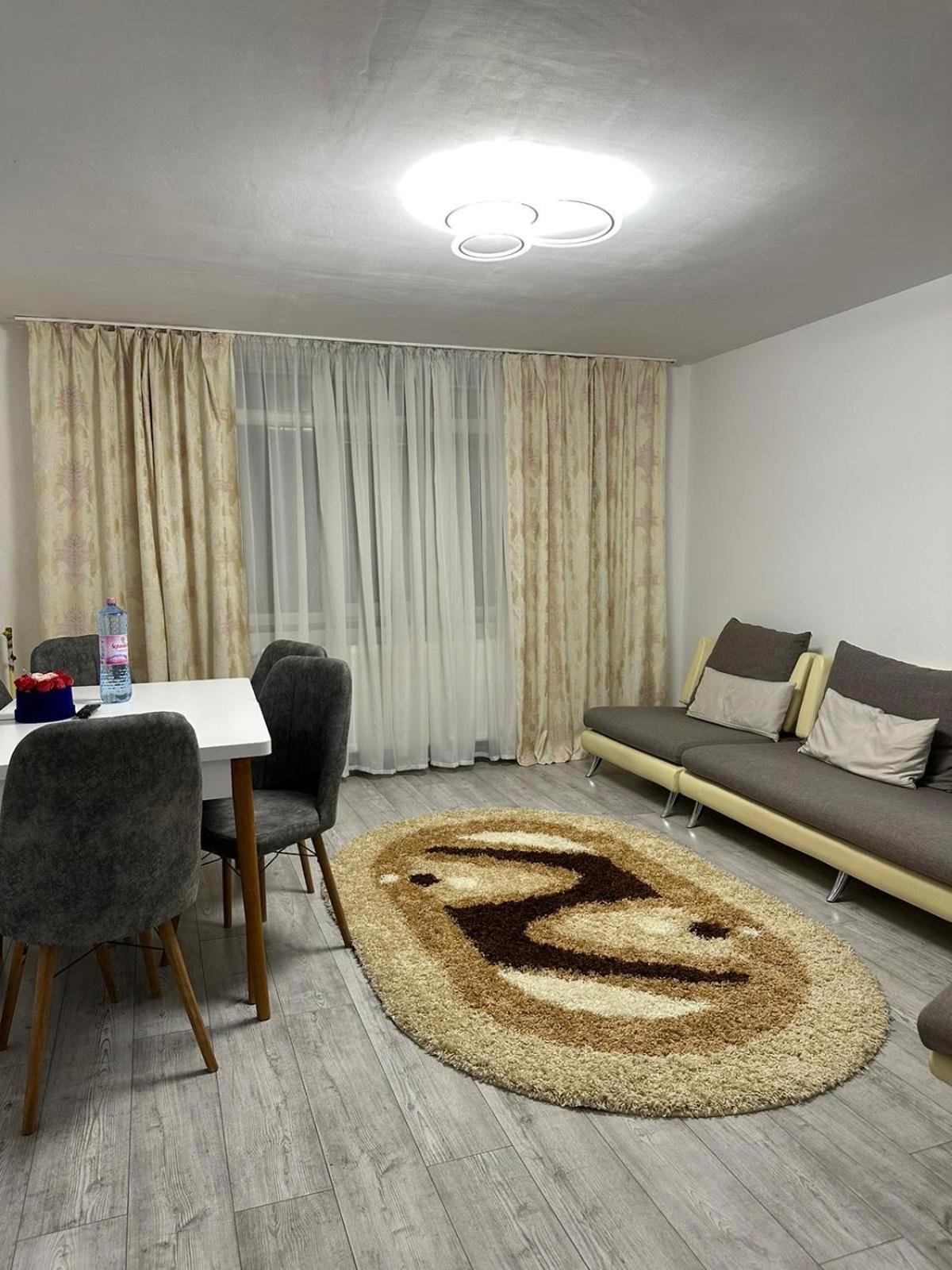 Special Apartment Nadeva Suceava Dış mekan fotoğraf