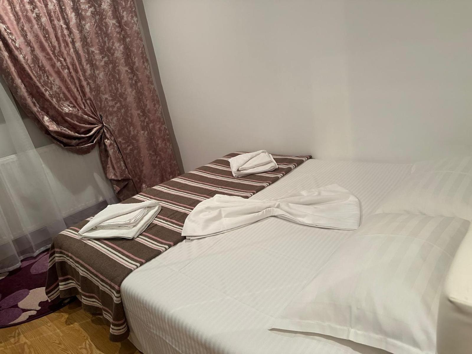Special Apartment Nadeva Suceava Dış mekan fotoğraf